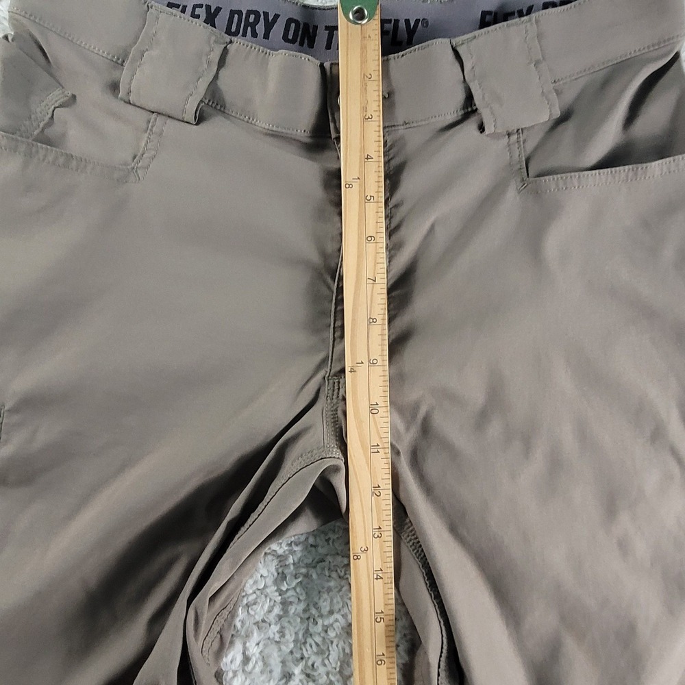 Duluth Trading Flex Dry on the Fly Shorts Mens 34 Brown Excellent Hiking Utility - Picture 7 of 11